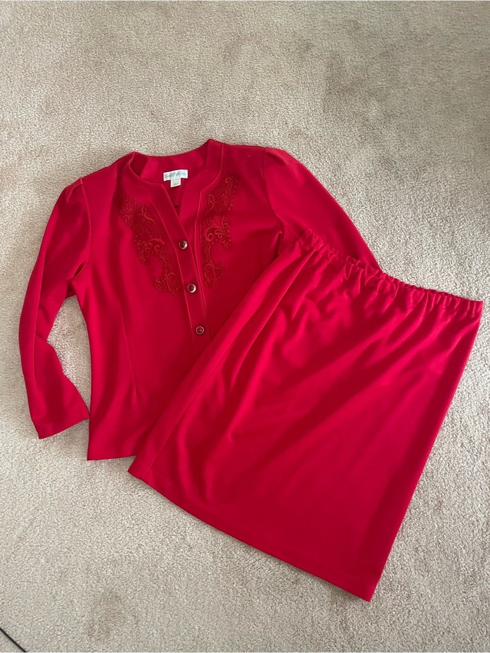 Sweetbriar Vintage Red 2 Piece Skirt Set Size 16 Lace Detail Pull On Skirt